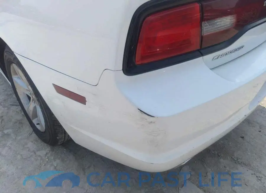 2C3CDXBG1DH688732# 6
