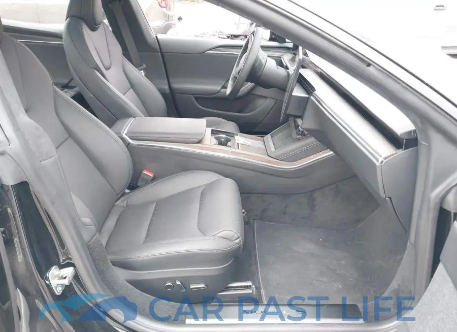 5YJSA1E55PF510484# 5