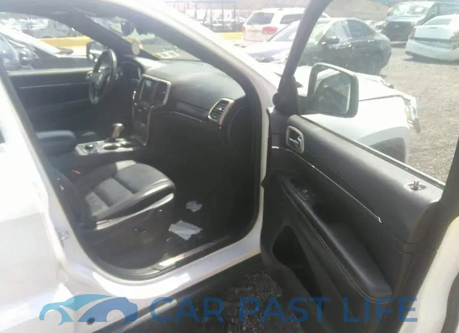 1C4RJFBG3HC841760# 5