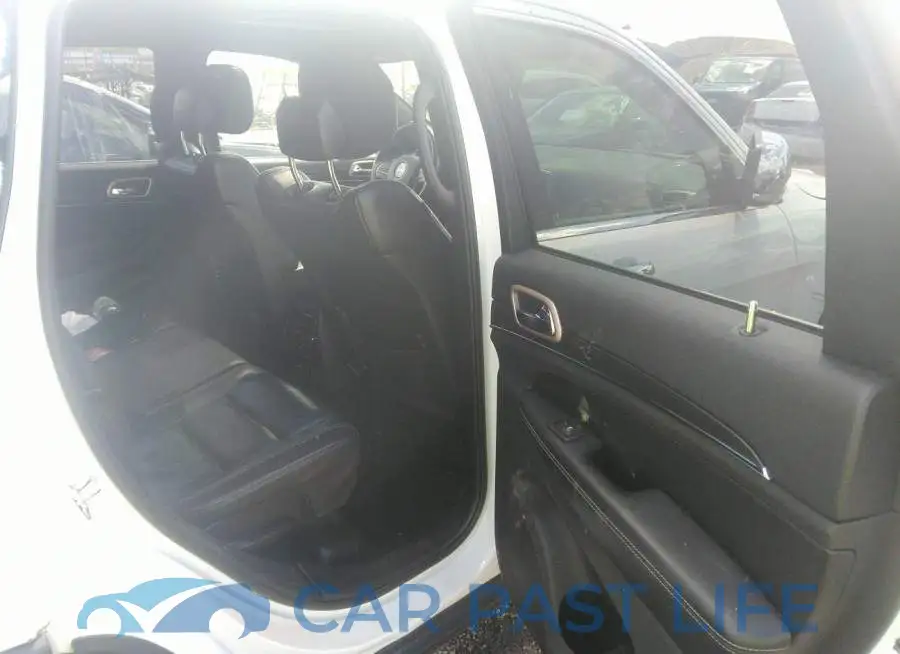 1C4RJFBG3HC841760# 8