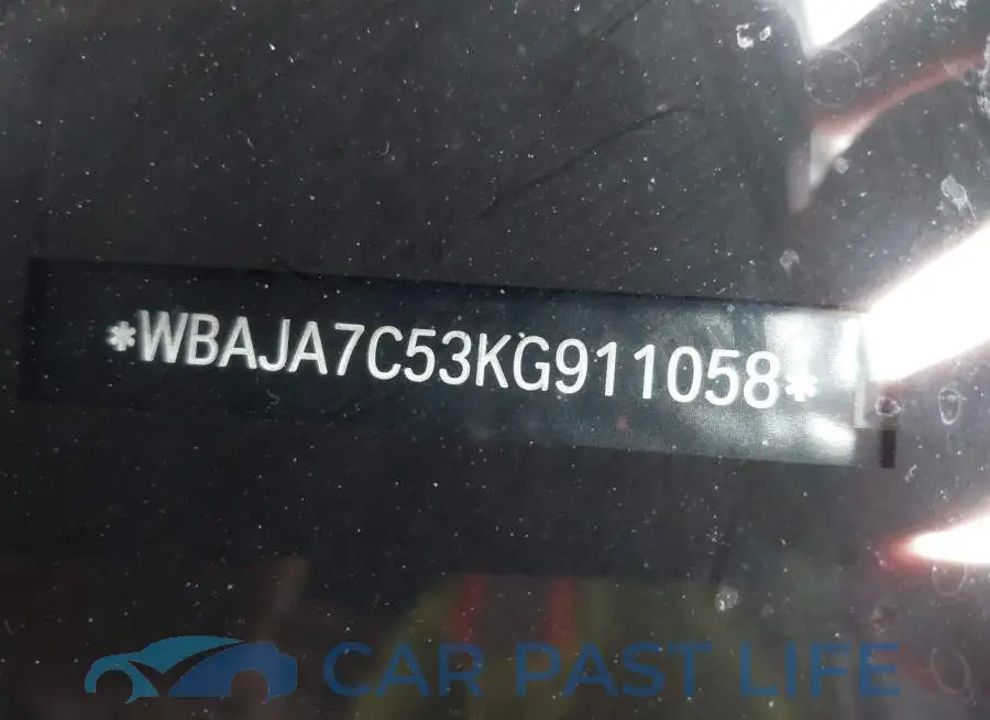 WBAJA7C53KG911058# 9