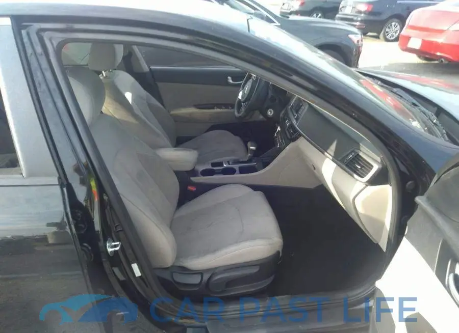 5XXGT4L39HG135412# 5