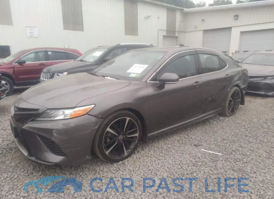 4T1K61BK5LU011371# 6
