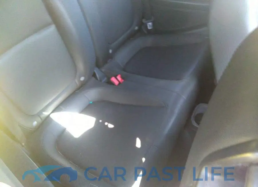 3VW5P7AT9EM803359# 8
