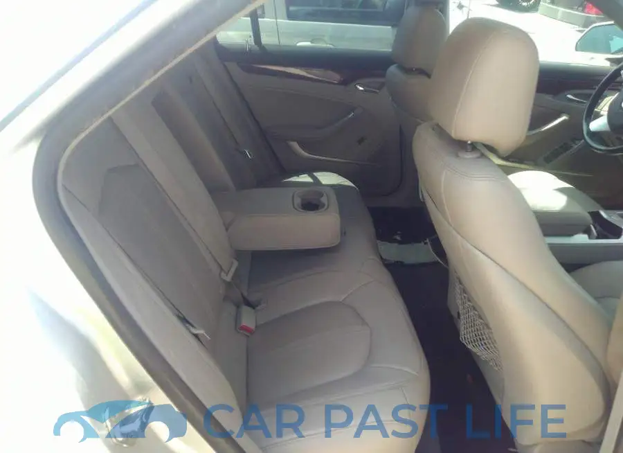 1G6DP5E30D0175046# 8