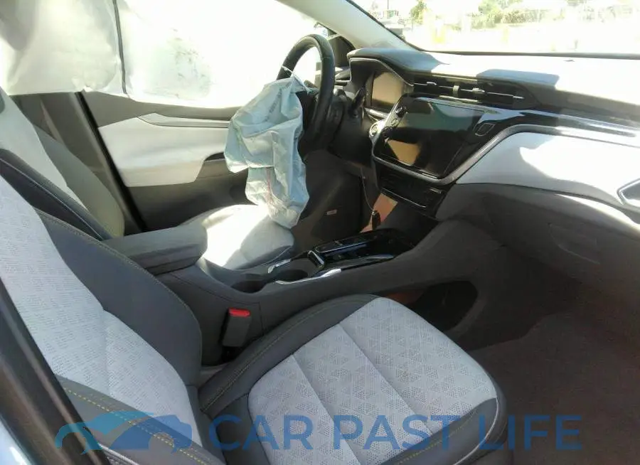 1G1FZ6S03N4103972# 5