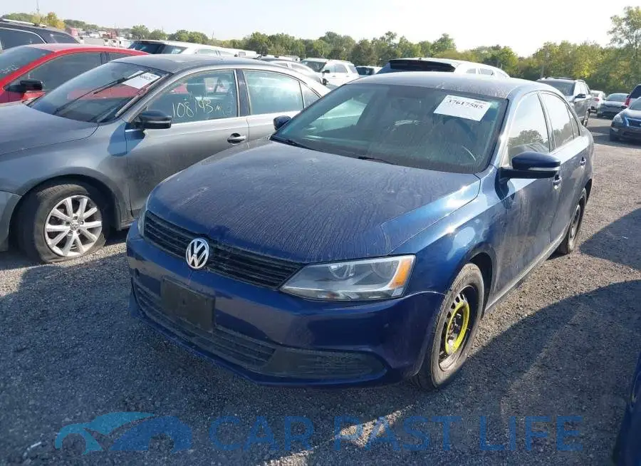 3VWD17AJ9EM408982# 2