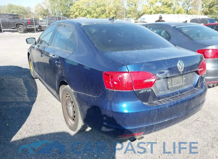 3VWD17AJ9EM408982# 3