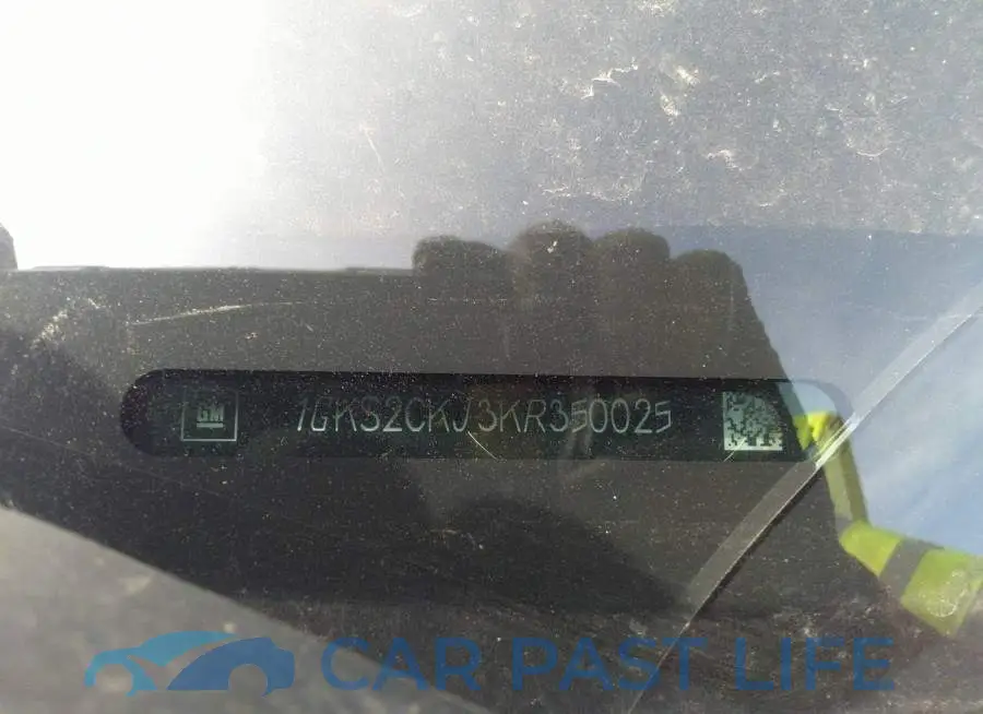 1GKS2CKJ3KR350025# 9