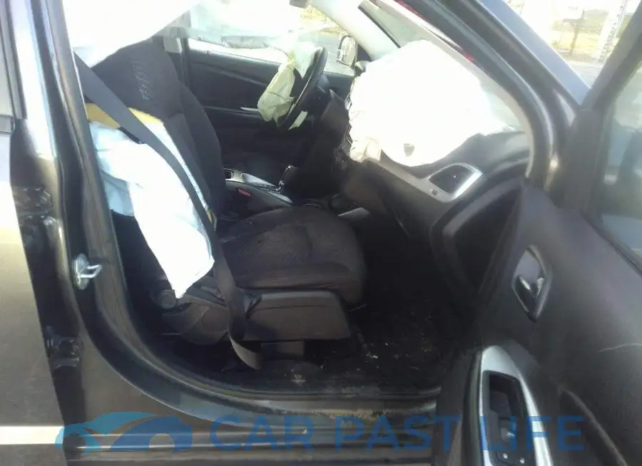 3C4PDCBG2GT127229# 5