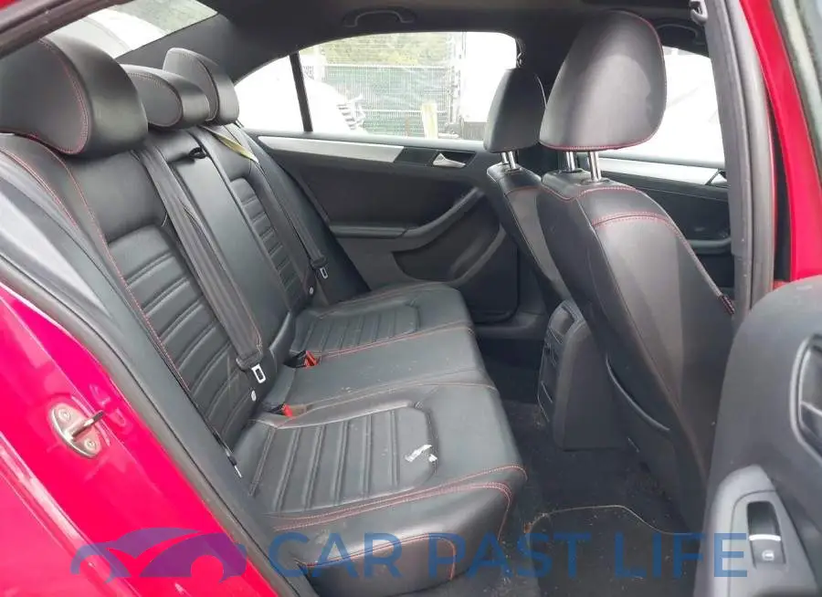 3VW5T7AJ2EM388296# 8