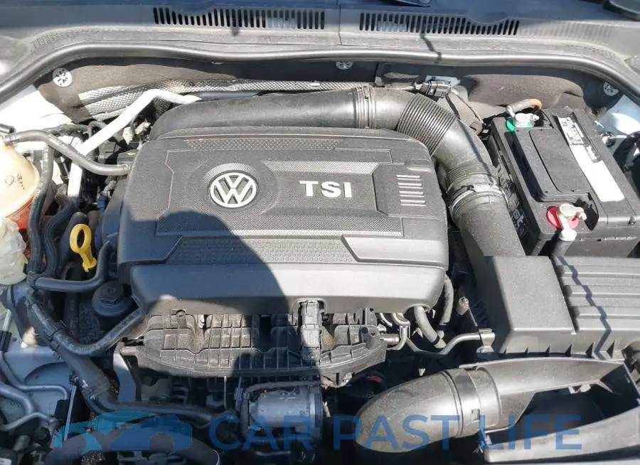 3VWD17AJ2FM311530# 10