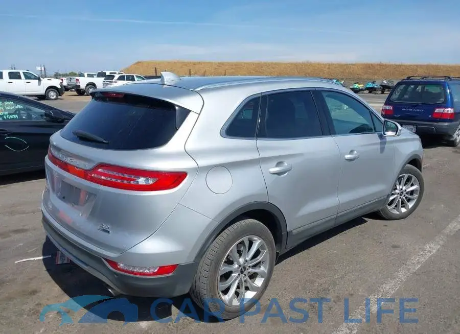 5LMCJ2C92GUJ23696# 4