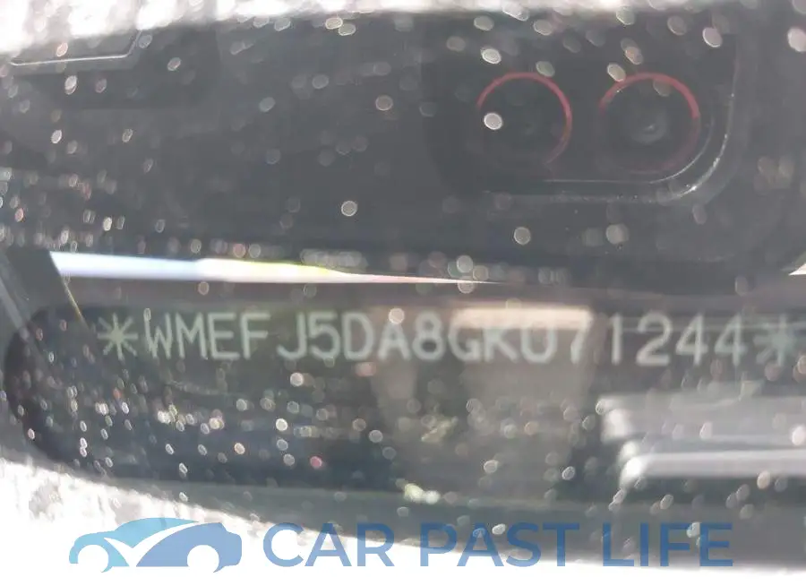 WMEFJ5DA8GK071244# 9