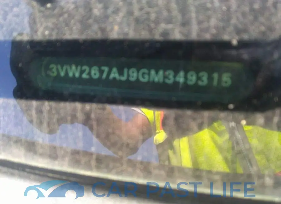 3VW267AJ9GM349315# 9