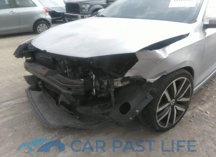 3VW5A7AJ6DM233481# 6