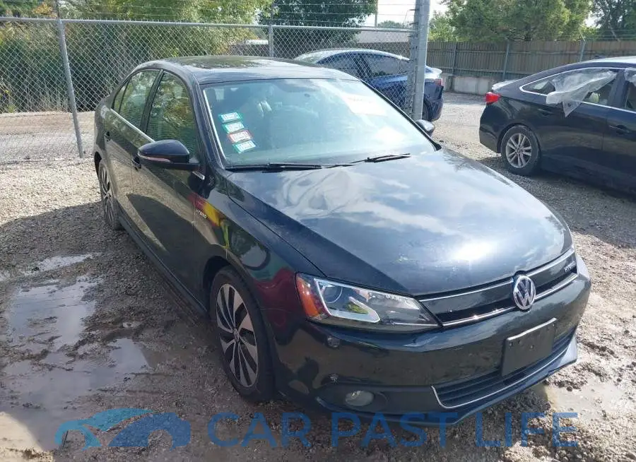 3VW637AJ3DM302903# 1
