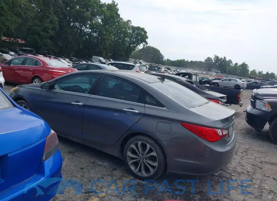 5NPEC4AB9DH602327# 3