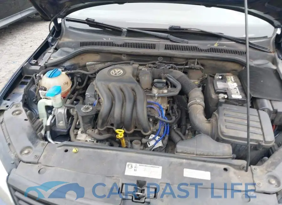 3VW2K7AJ2EM411050# 10
