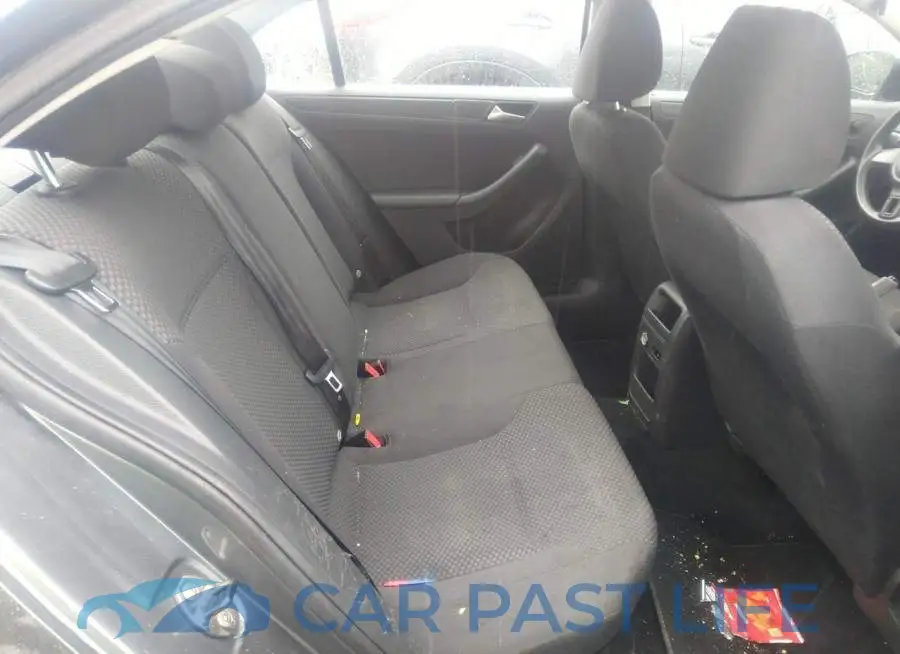 3VW1K7AJ8DM251685# 8