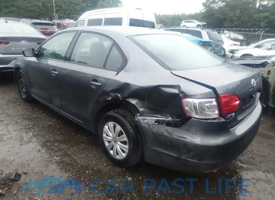 3VW1K7AJ8DM251685# 3