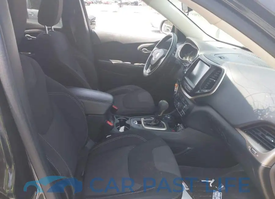 1C4PJMCS5FW745820# 5