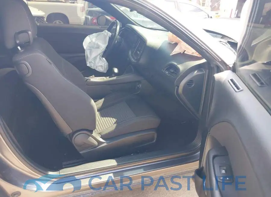 2C3CDZBT6JH318106# 5