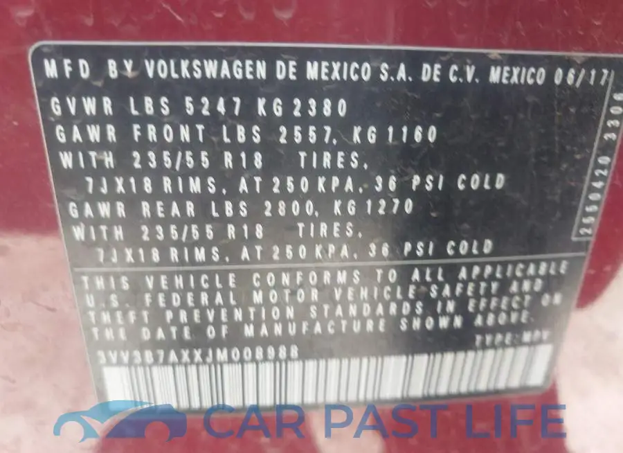 3VV3B7AXXJM008988# 9