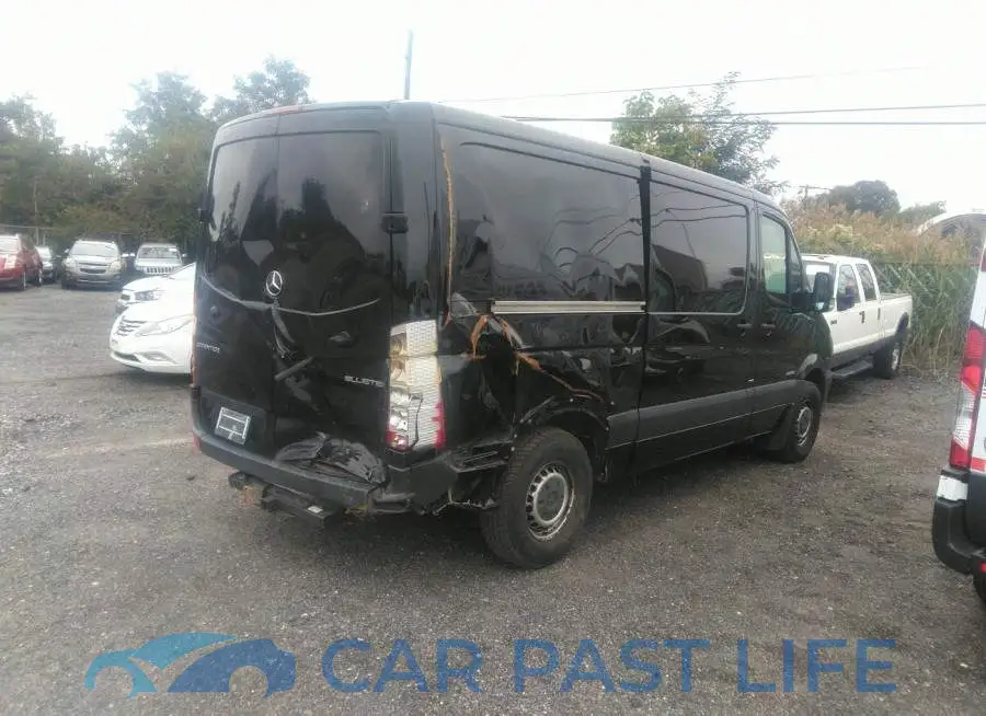 WD3PE7DC3FP116526# 4