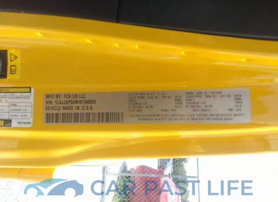 1C4JJXP60MW704559# 9
