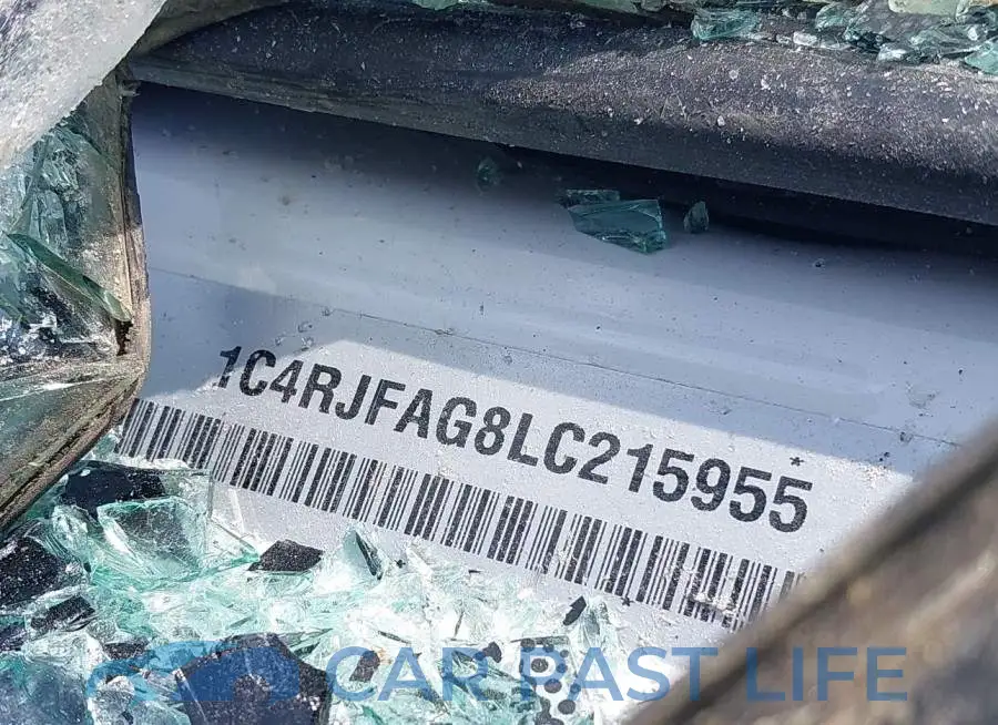 1C4RJFAG8LC215955# 9