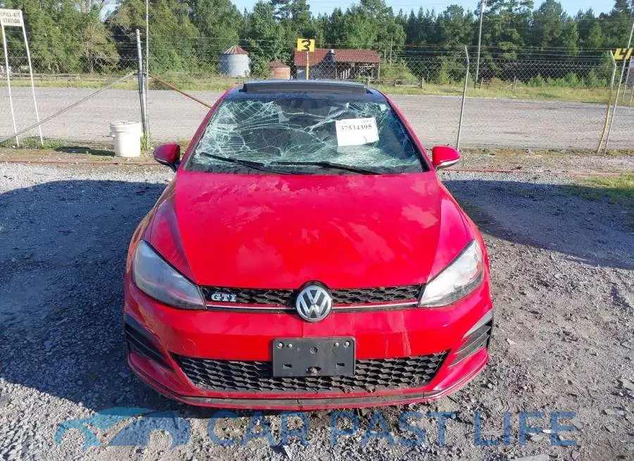 3VW547AU7JM250979# 6