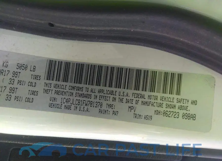 1C4PJLCB1FW781370# 9