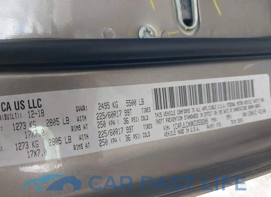 1C4PJLCX0KD359205# 9