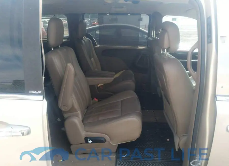 2C4RC1CG4DR801622# 8