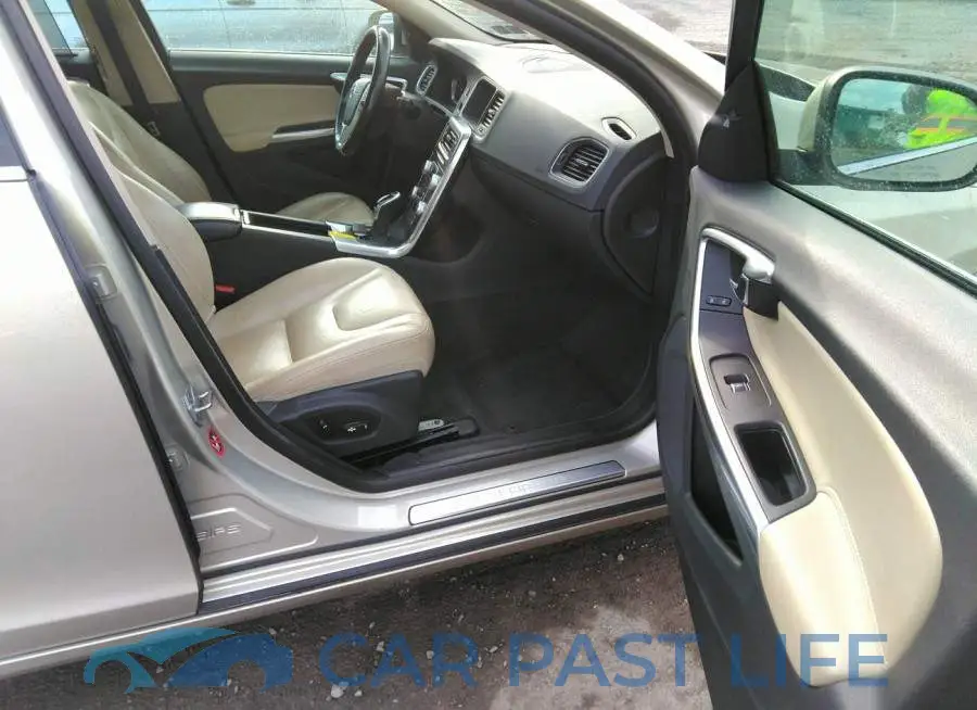 LYV402TK3HB126460# 5