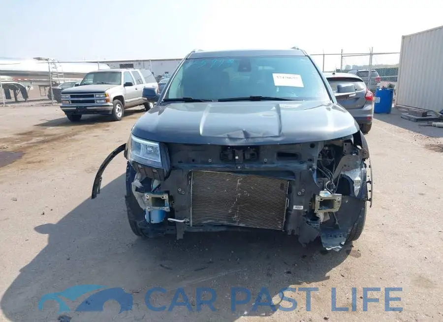 1FM5K8F82HGD03789# 6