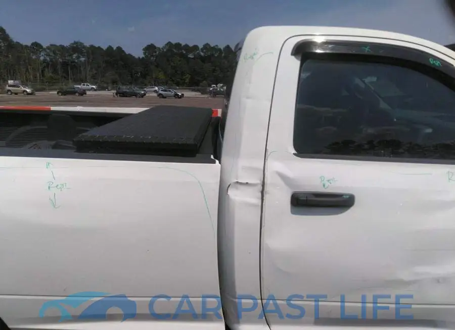3C6JR6DM0EG331052# 8