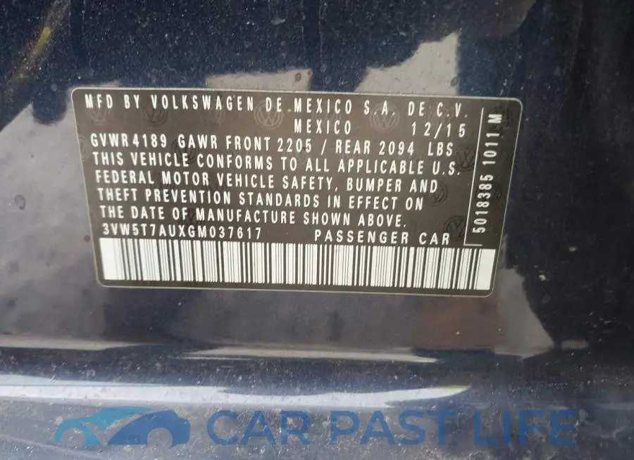 3VW5T7AUXGM037617# 9