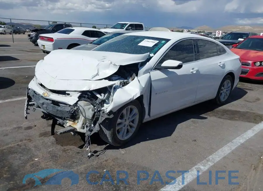 1G1ZD5ST0JF200576# 2