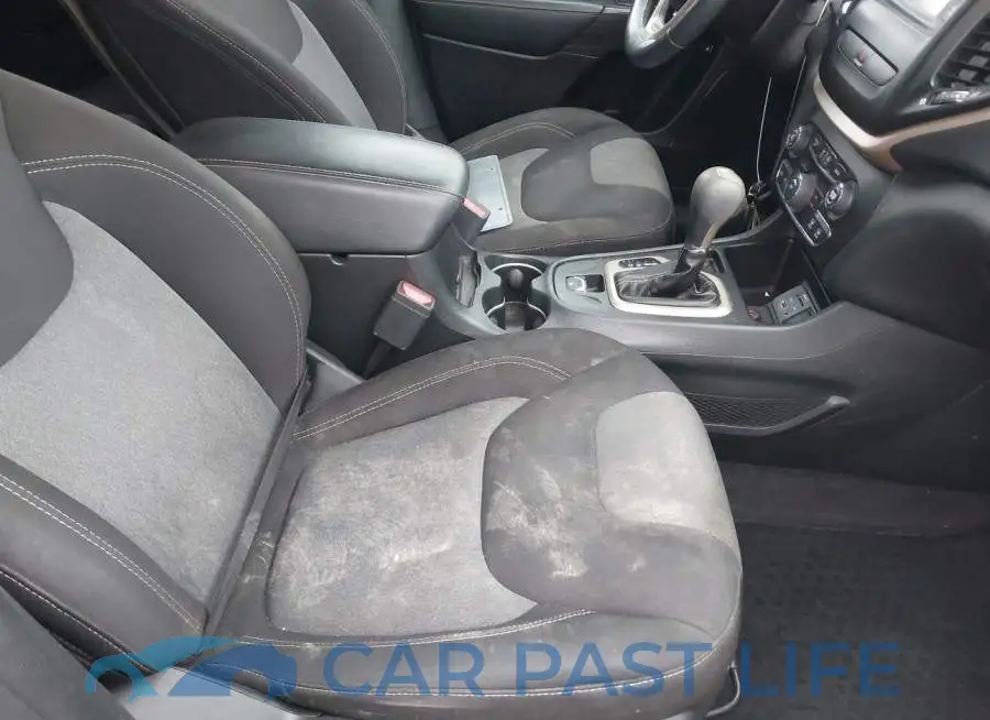 1C4PJLAS6GW362550# 5