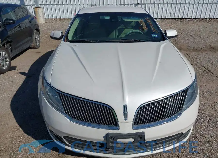 1LNHL9DK8EG605453# 6