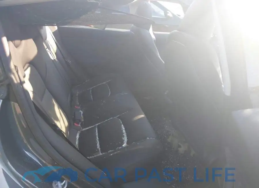 5YJ3E1EA1PF613892# 8