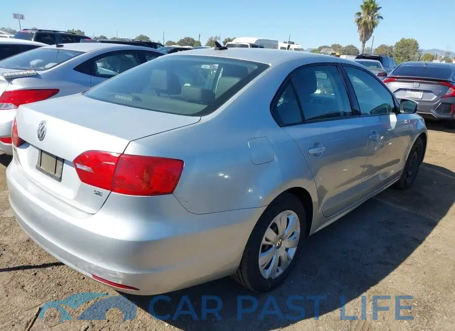 3VWD17AJ3EM396750# 4