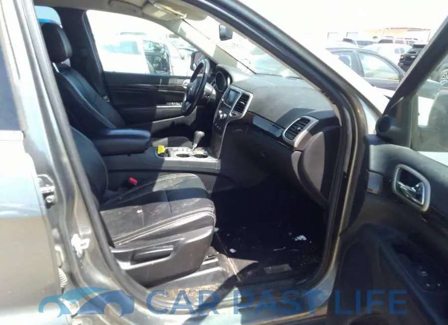 1C4RJEAG1DC507894# 5