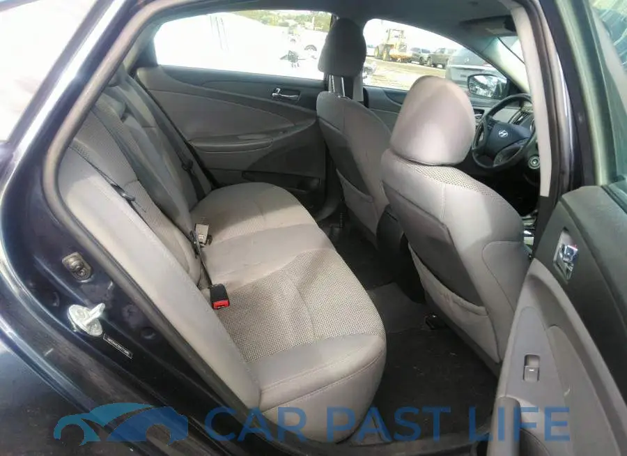 5NPEB4AC2DH772685# 8