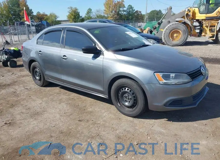 3VW2K7AJ5EM221422# 1