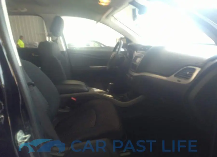3C4PDCAB7LT207514# 5