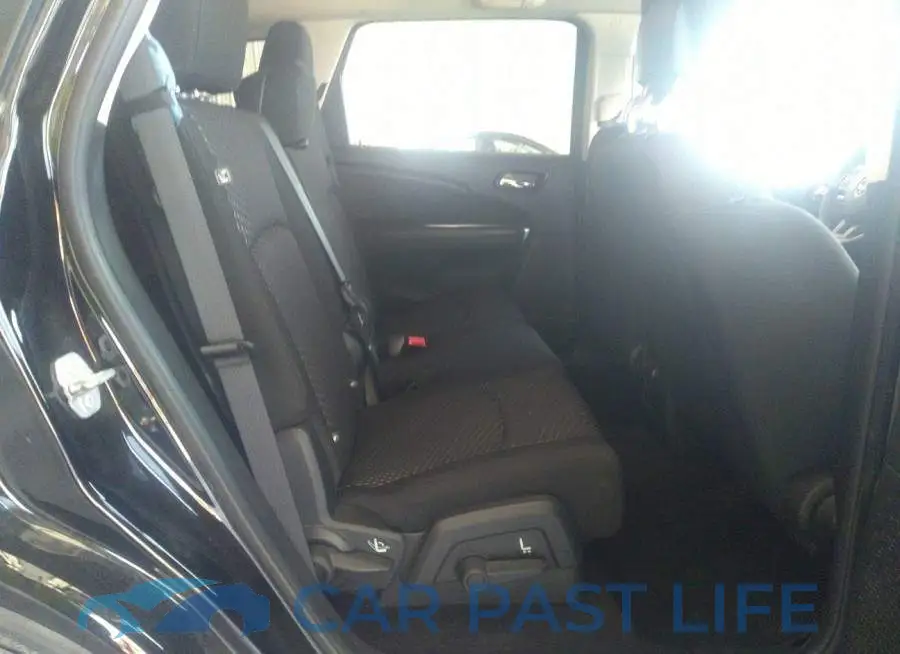 3C4PDCAB7LT207514# 8