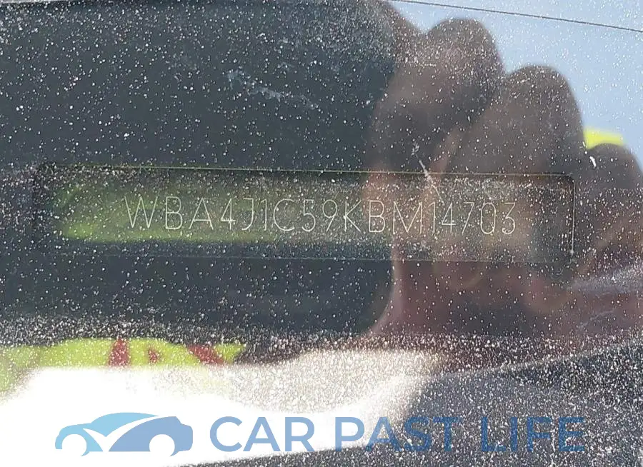 WBA4J1C59KBM14703# 9